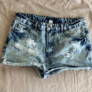 Mid-Rise Acid Wash Shorts